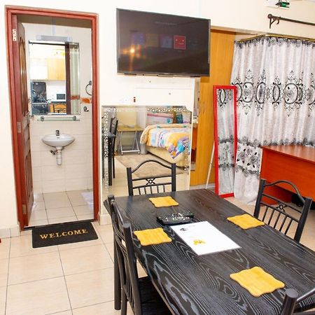 Mercy-Phillips Apartments Located At Eagle Tower Building Nairobi City Centre Exterior foto