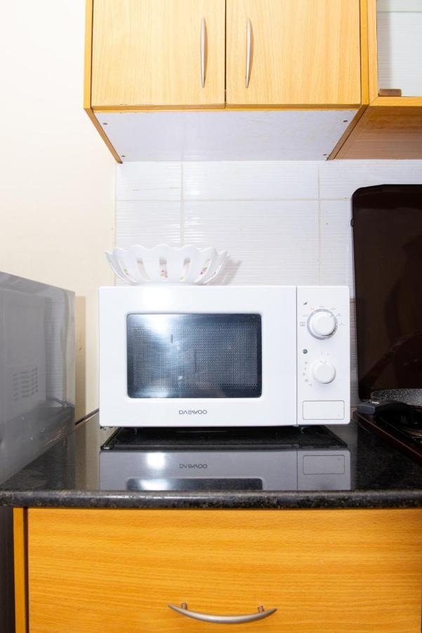 Mercy-Phillips Apartments Located At Eagle Tower Building Nairobi City Centre Exterior foto