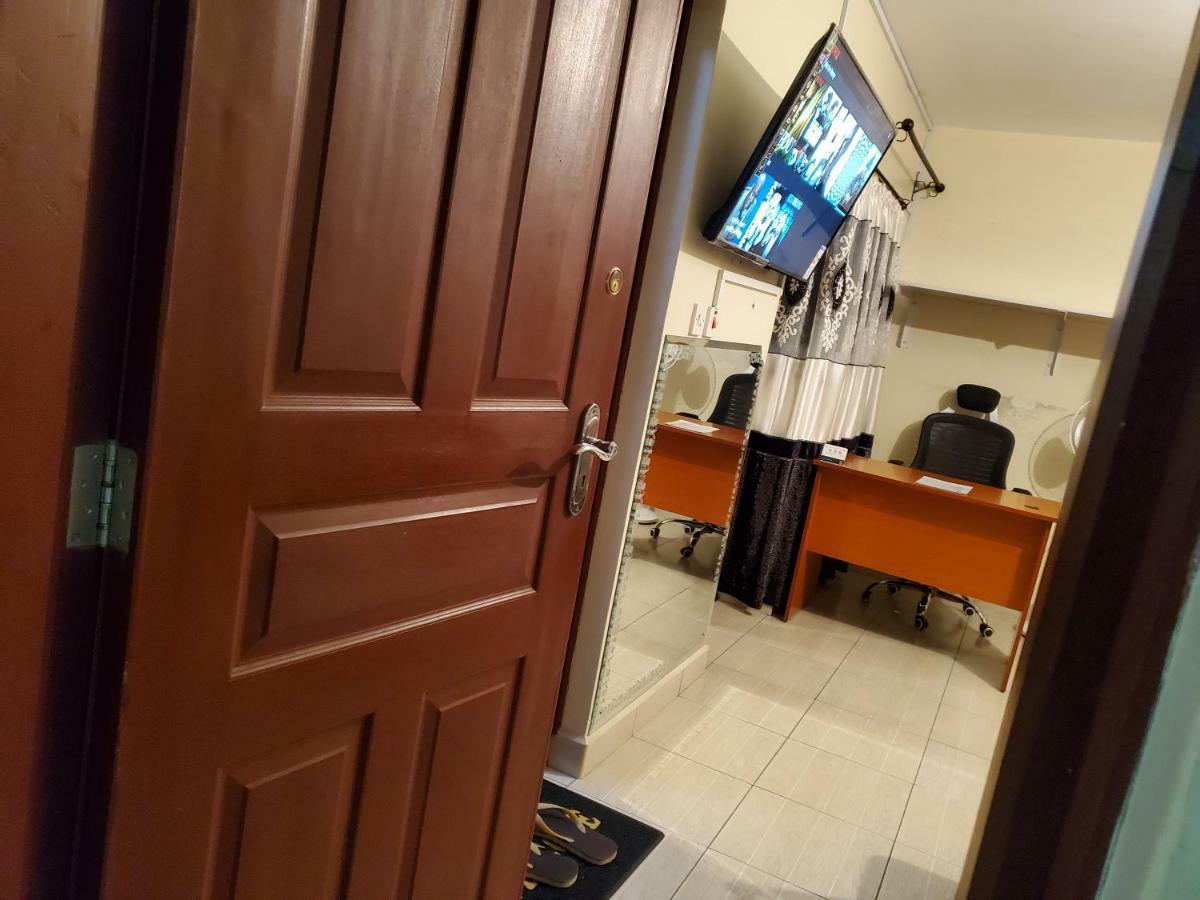 Mercy-Phillips Apartments Located At Eagle Tower Building Nairobi City Centre Exterior foto